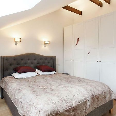 #Stayhere 3Bdr Modern & Stylish Apartment - Heart Of Old Town By Houseys VNO Esterno foto