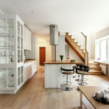 #Stayhere 3Bdr Modern & Stylish Apartment - Heart Of Old Town By Houseys VNO Esterno foto
