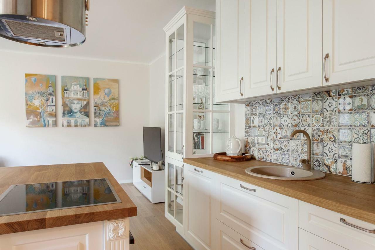 #Stayhere 3Bdr Modern & Stylish Apartment - Heart Of Old Town By Houseys VNO Esterno foto