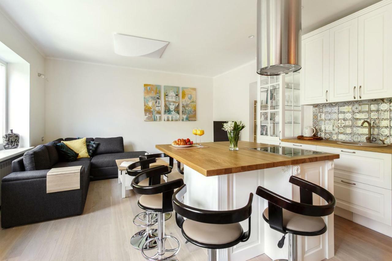 #Stayhere 3Bdr Modern & Stylish Apartment - Heart Of Old Town By Houseys VNO Esterno foto