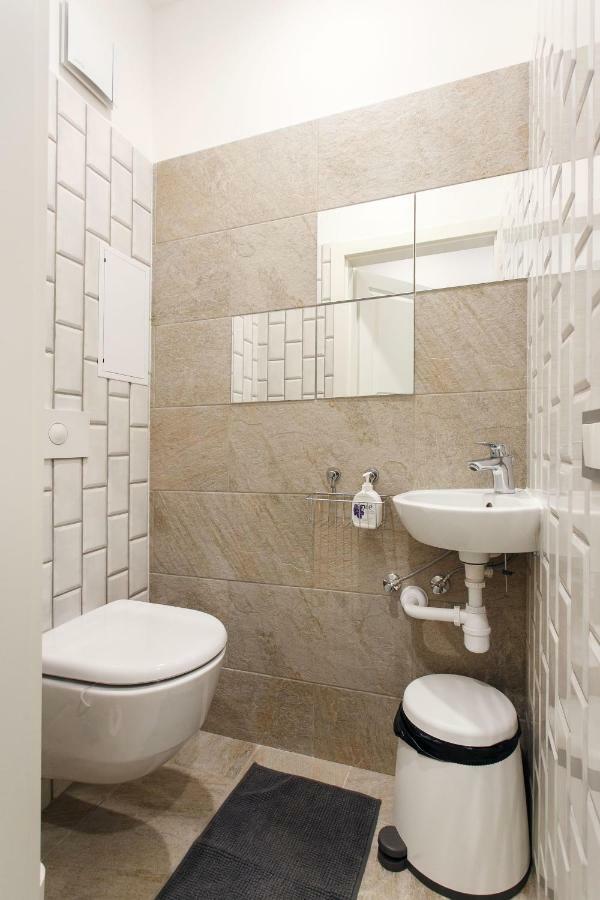 #Stayhere 3Bdr Modern & Stylish Apartment - Heart Of Old Town By Houseys VNO Esterno foto